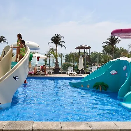 Promenada Mamaia Nord Năvodari