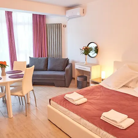 Promenada Mamaia Nord Lägenhet Năvodari