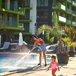 Promenada Mamaia Nord Năvodari