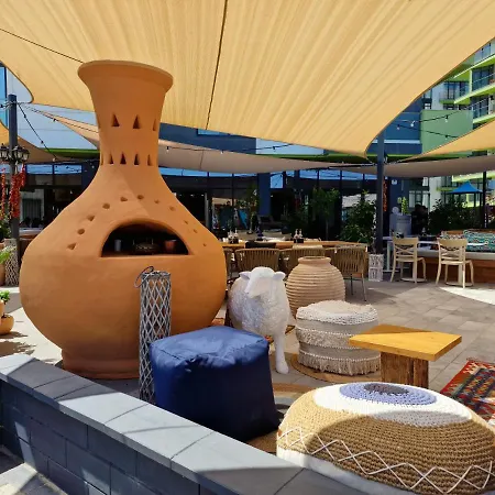 Promenada Mamaia Nord Năvodari