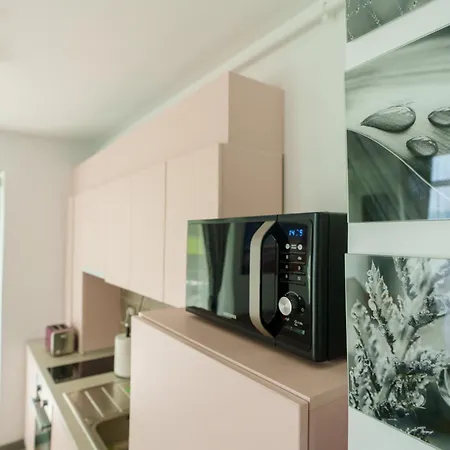 Promenada Mamaia Nord Apartment *