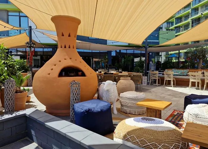 Promenada Mamaia Nord Năvodari